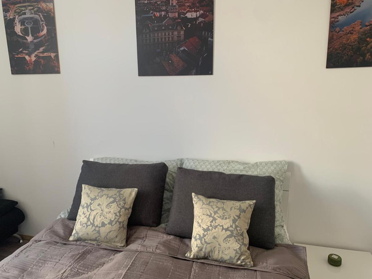 Studio77 Apartman Appartement Sopron Buitenkant foto