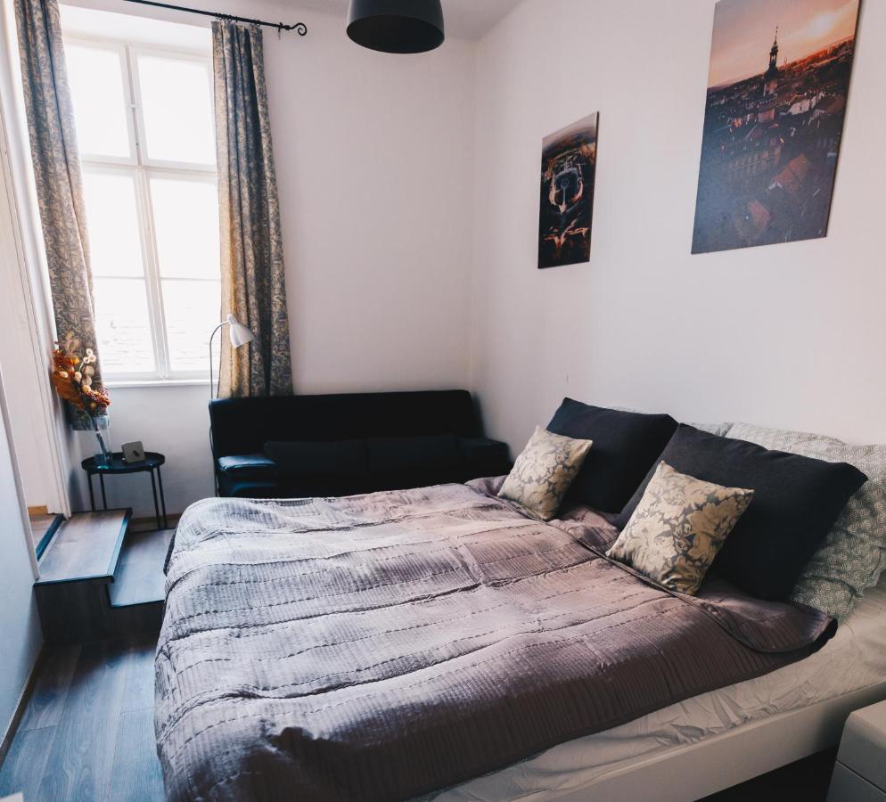 Studio77 Apartman Appartement Sopron Buitenkant foto